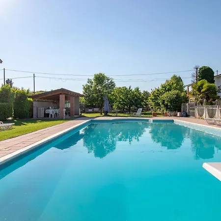 Quick Garden Дом отдыха