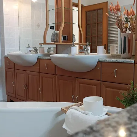 Feriehus Quick Garden *